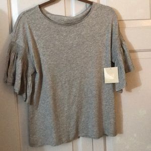 3 for $30‼️ 14th + Union T-shirt women’s